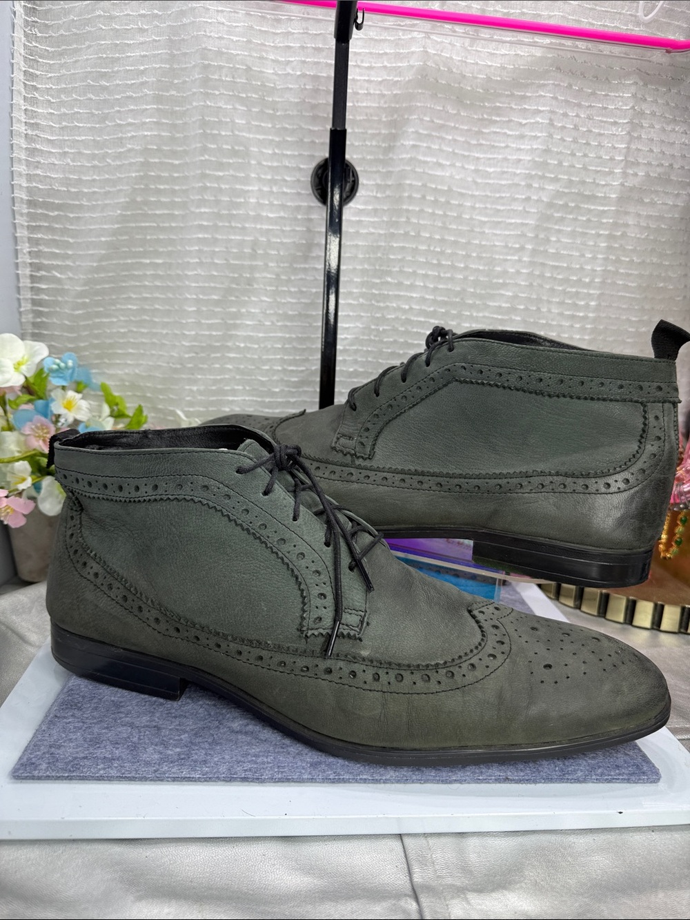(E4) ASOS Olive green leather brogue ankle boots with laces,men’s,Sz 13